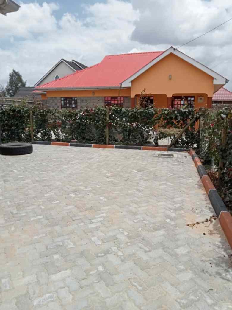 3 bedroom bungalow for rent in Kitengela