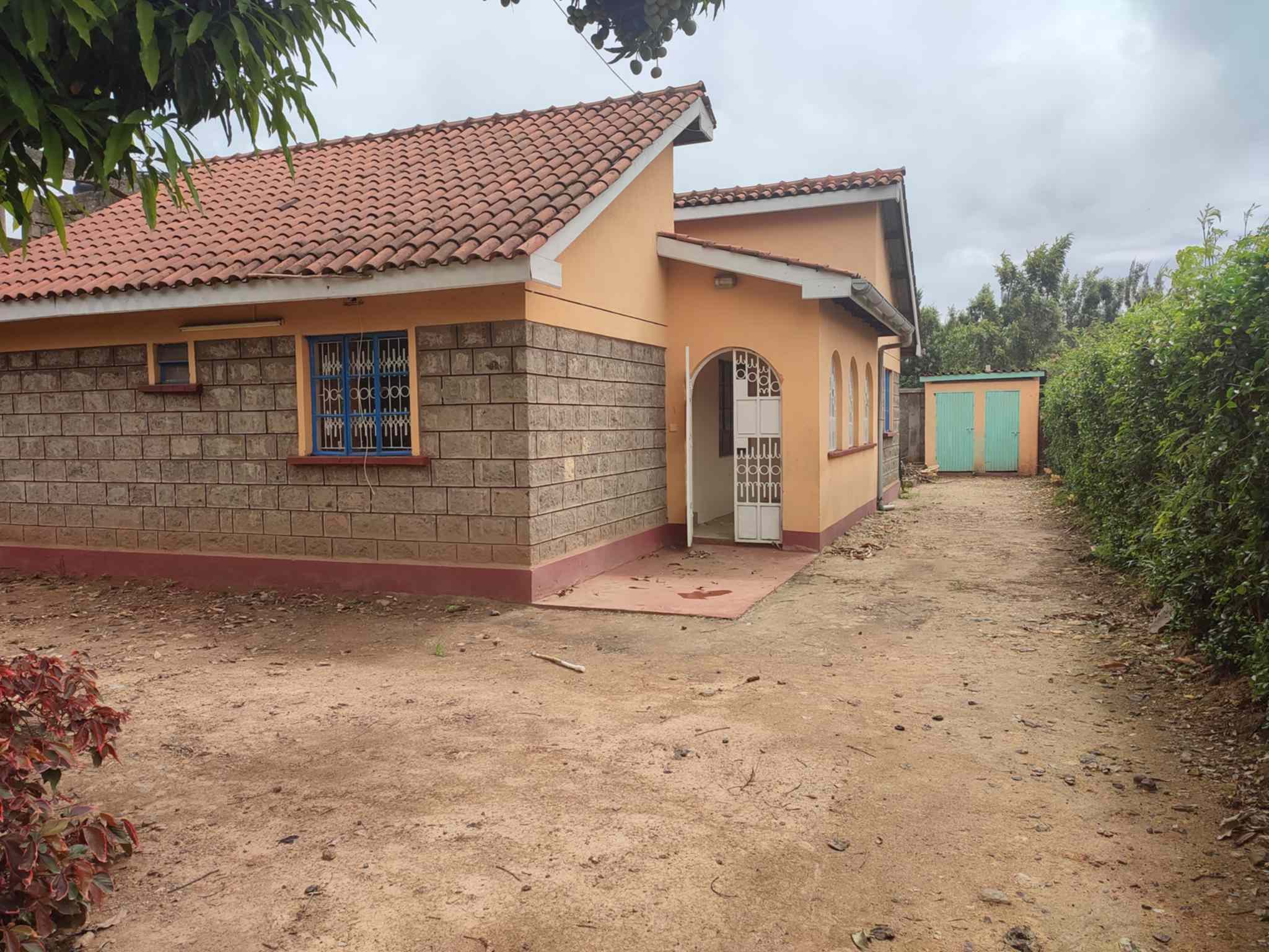 3 bedroom bungalow for rent in Membley ruiru