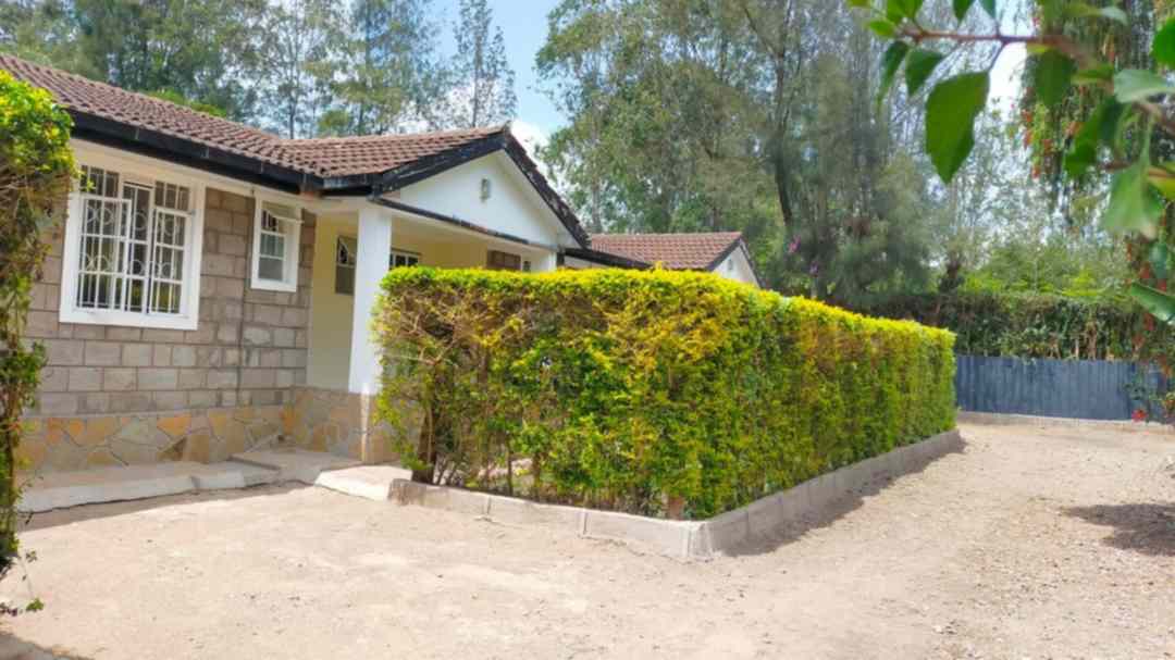 3 bedroom bungalows for rent in Karen