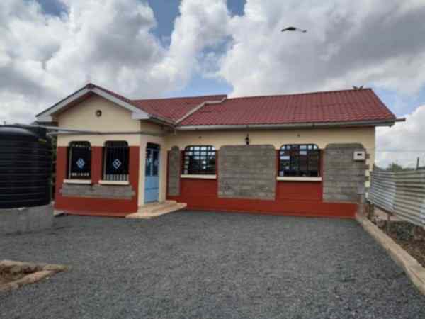 3 bedroom house for rent along Kenyatta road