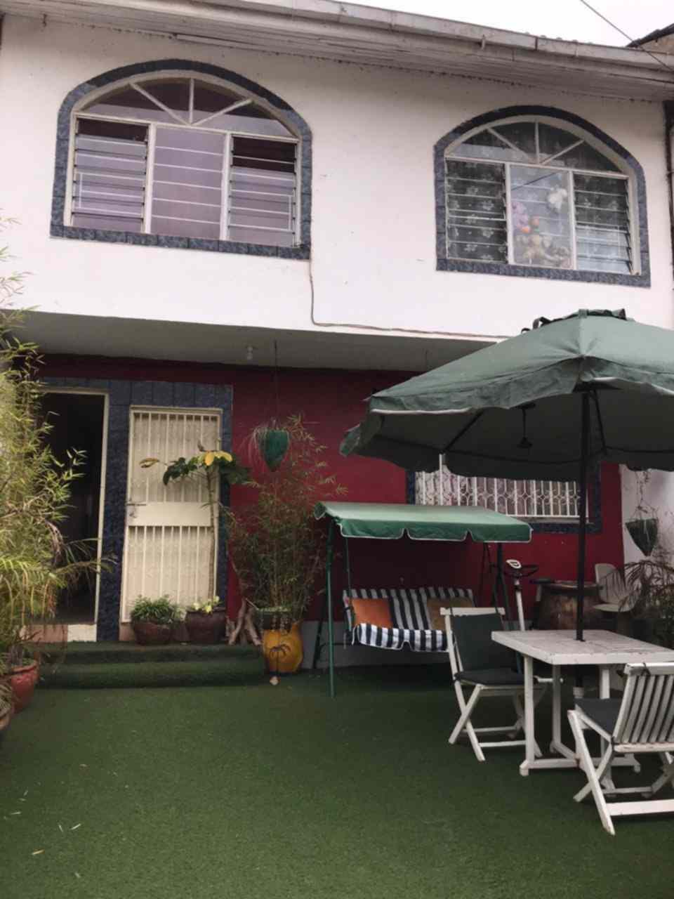 3 bedroom maisonette for sale in South b