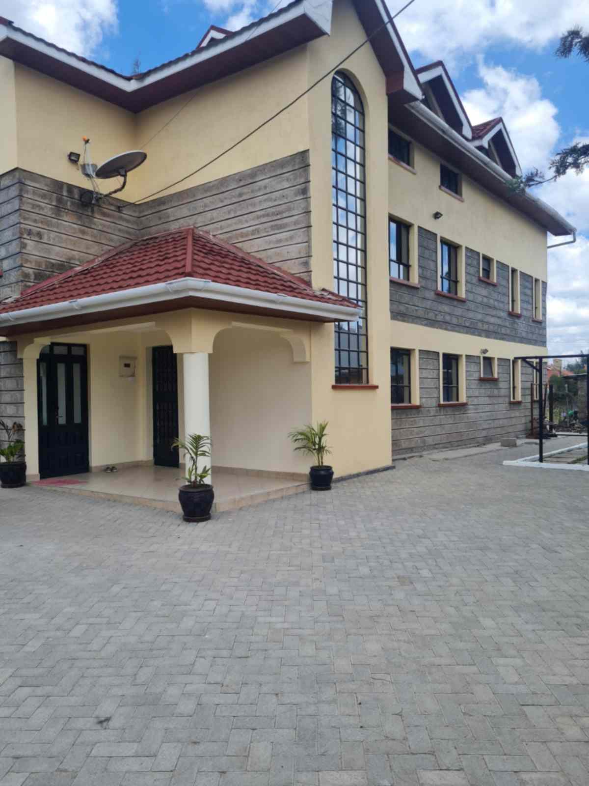 3 bedroom own compound mansion for rent in Syokimau