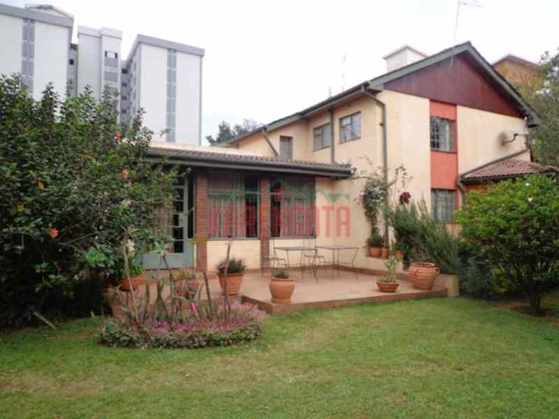 3 bedroom standalone with an apartment for sale in Kileleshwa