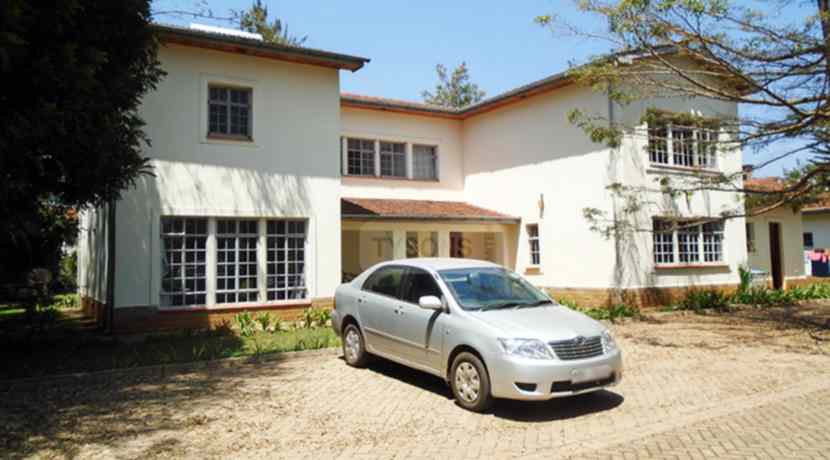 4 bedroom house for rent or sale in Kitisuru