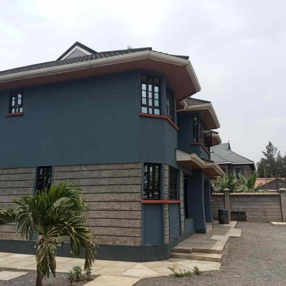 4 bedroom house for rent in off kamiti road