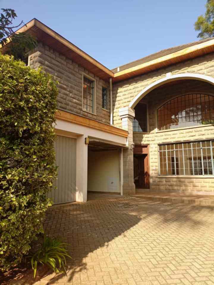 4 bedroom house for rent in Spring Valley Westlands