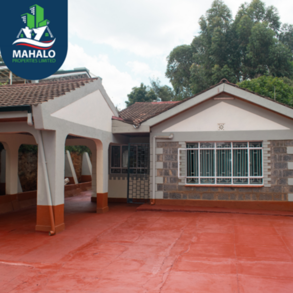 4 bedroom house for sale in Guango estate