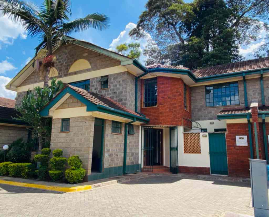 4 bedroom house for sale in Lavington Chalbi drive