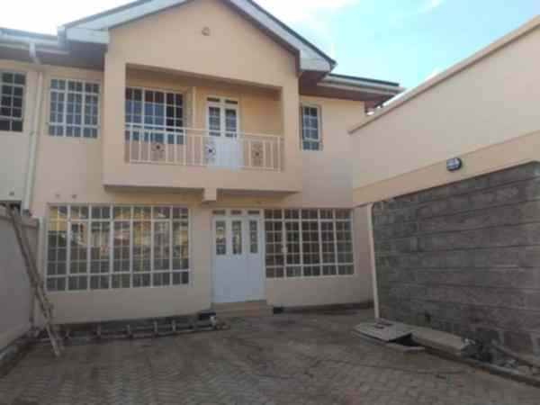 4 bedroom mansion for rent in Ruiru Kamakis