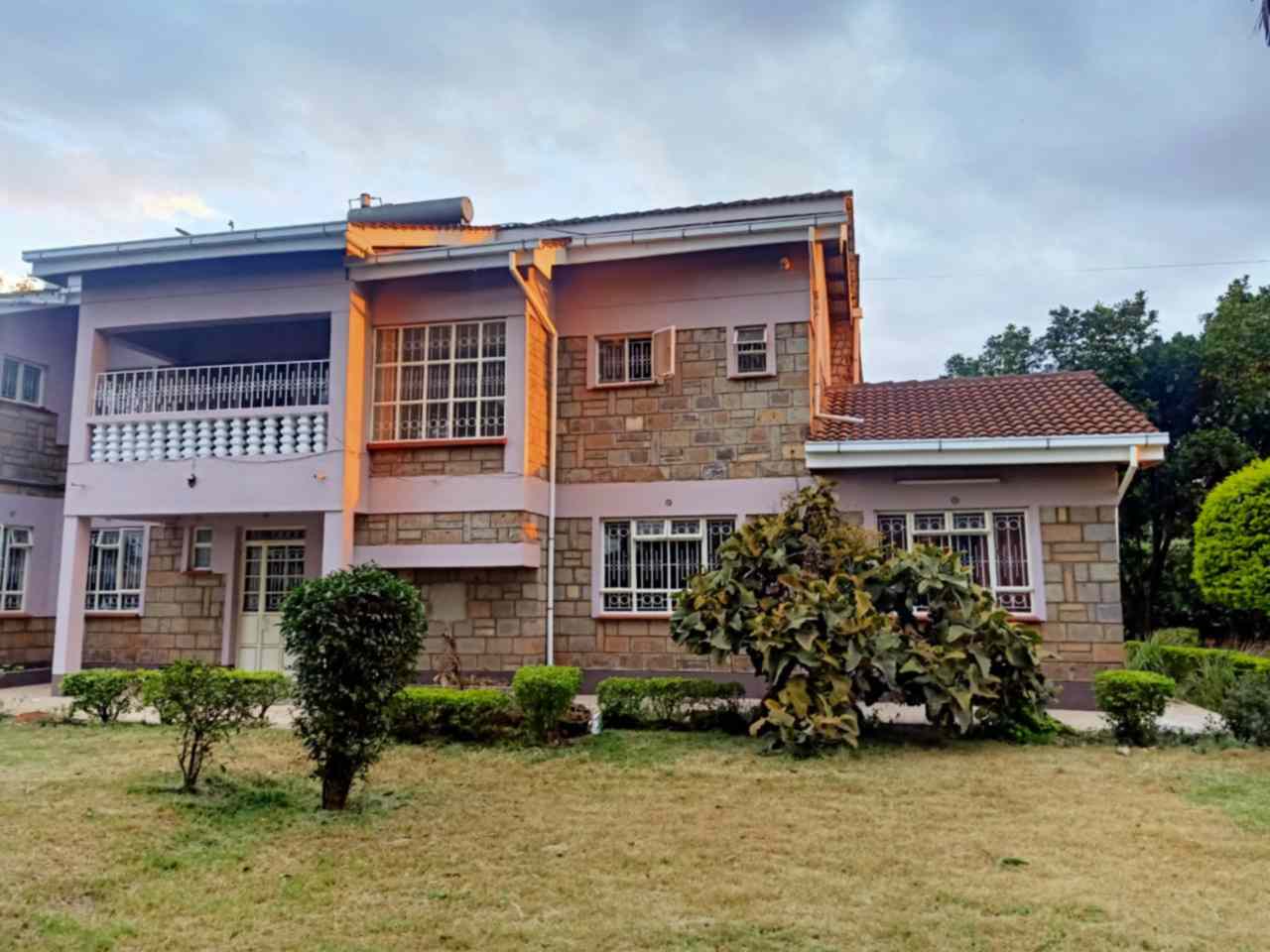 4 bedroom mansion for rent in Thome Estate