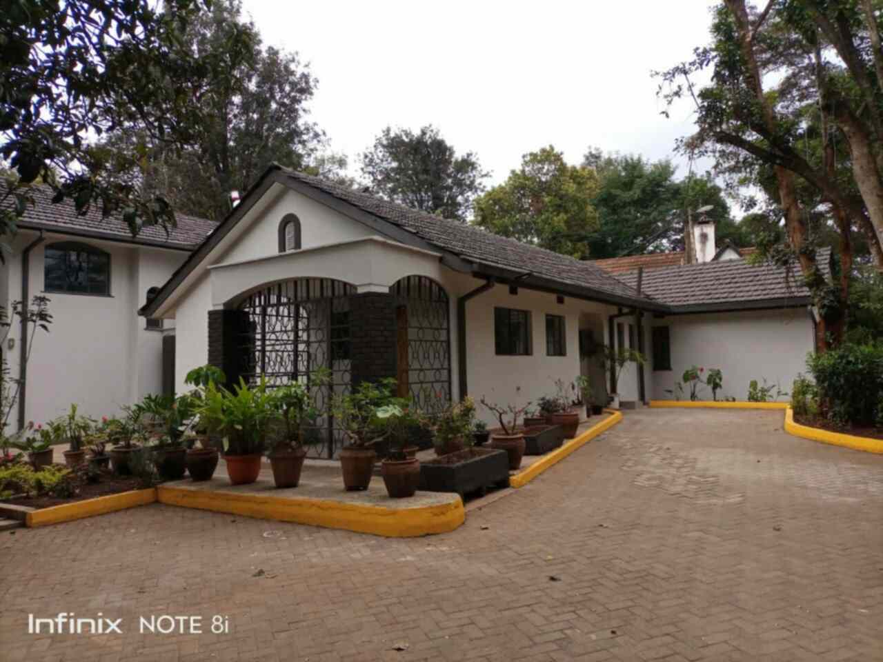 4 bedroom standalone house for rent in Lavington