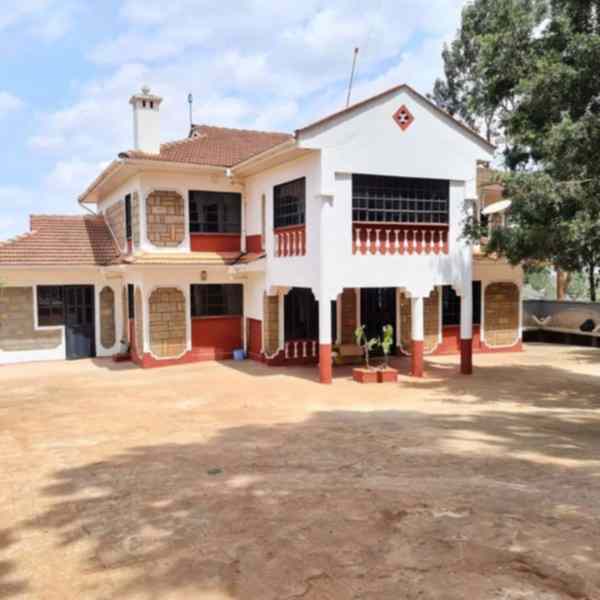 5 bedroom mansion for rent along Kiambu road