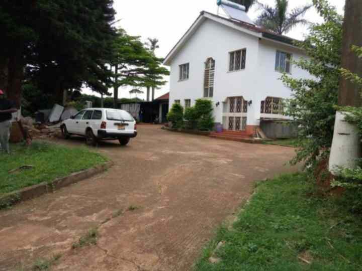 5 bedroom own compound house for sale in Uthiru