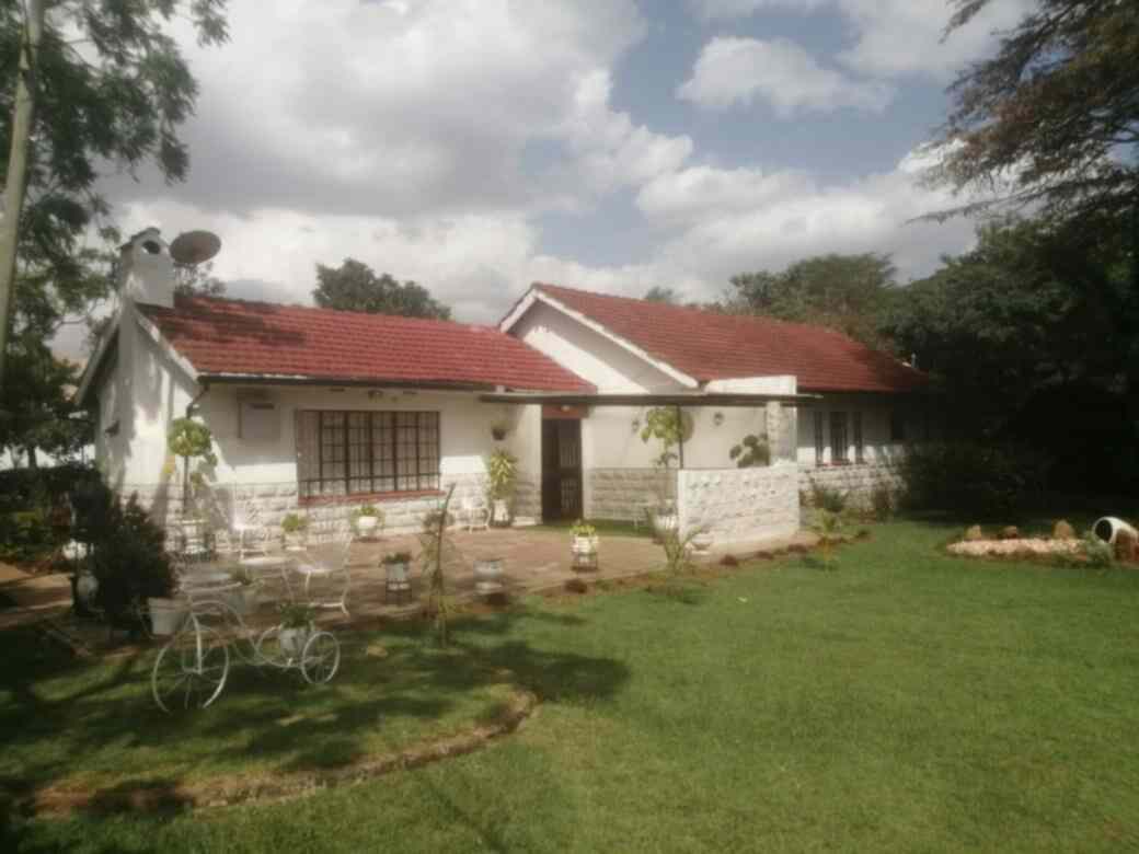 5 bedroom standalone house for rent in Lavington