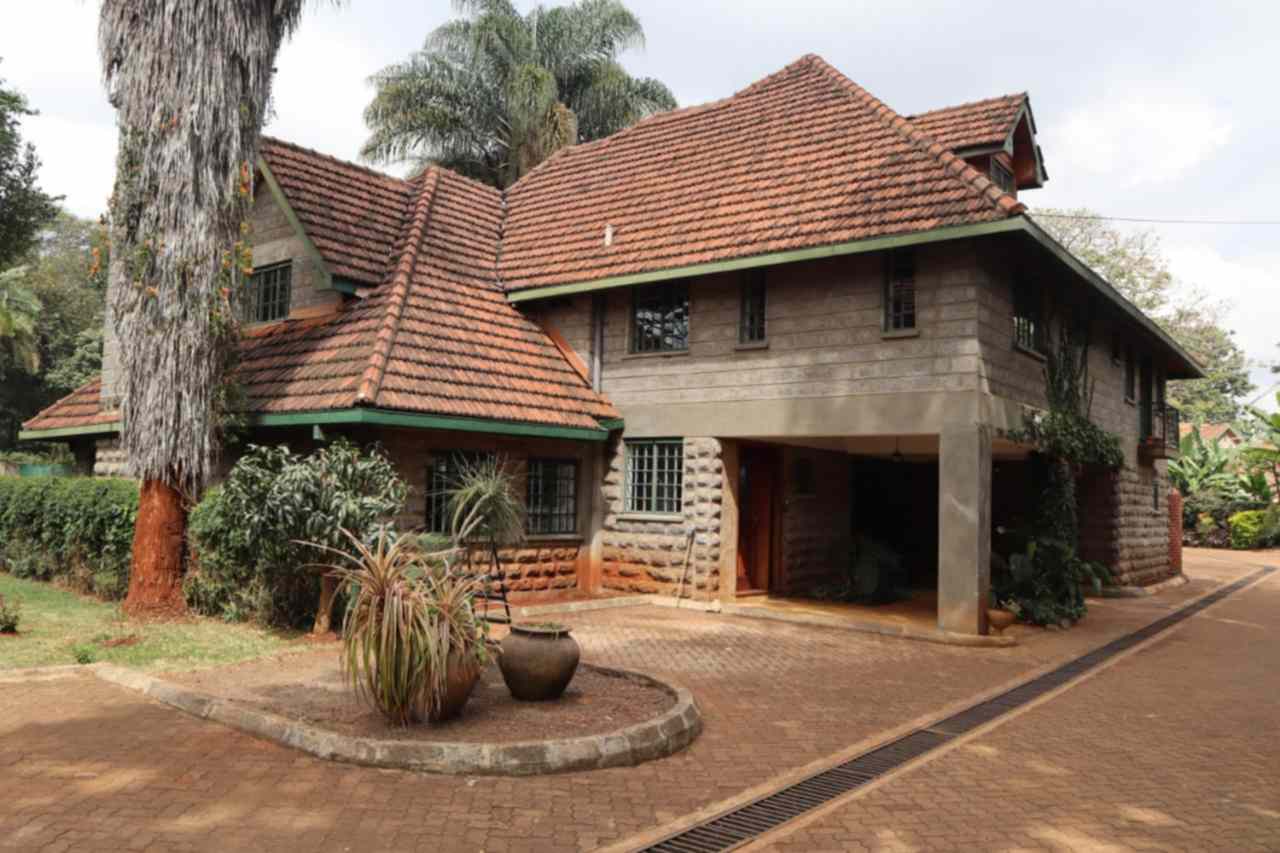 5 bedroom townhouse for rent in Lavington