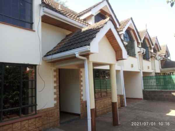 5 bedroom villa for rent in Lavington