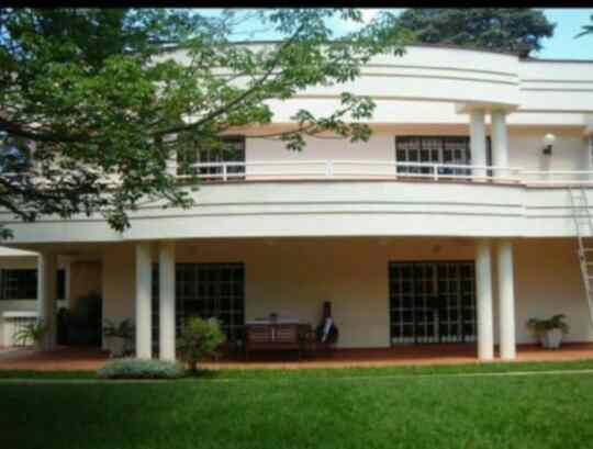 6 bedroom standalone house for rent in Kileleshwa