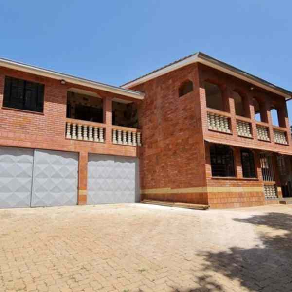 7 bedroom house for rent in Runda