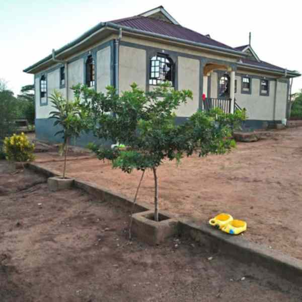 House in Wote town makueni county for sale