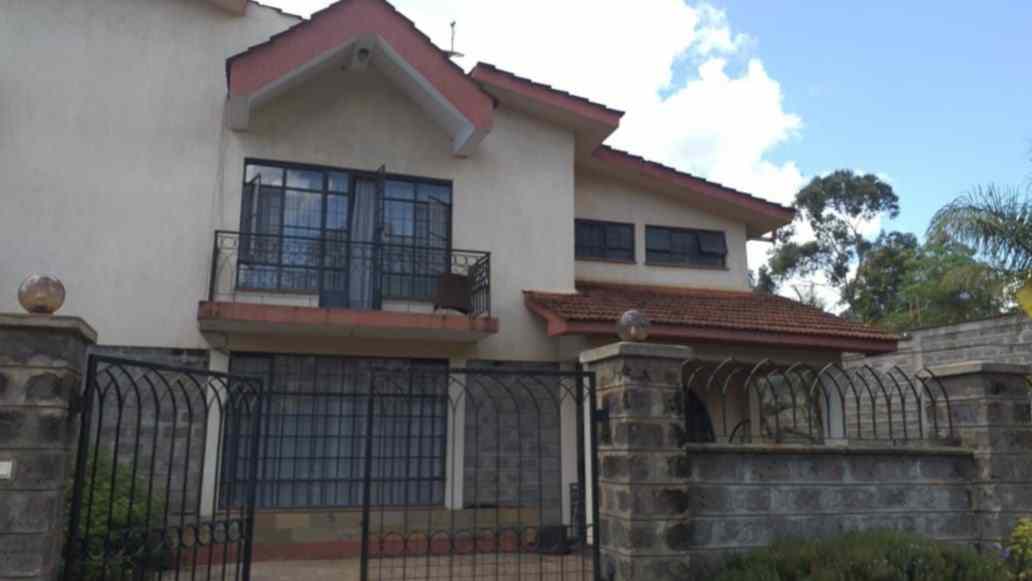 Lavington 4 bedroom own compound house for sale