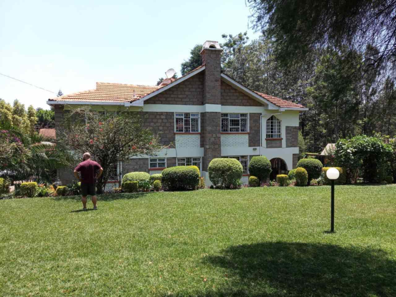 Rosslyn Nairobi 4 bedroom mansion for rent