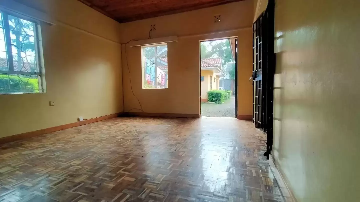 2 bedroom bungalow for rent in Karen Image