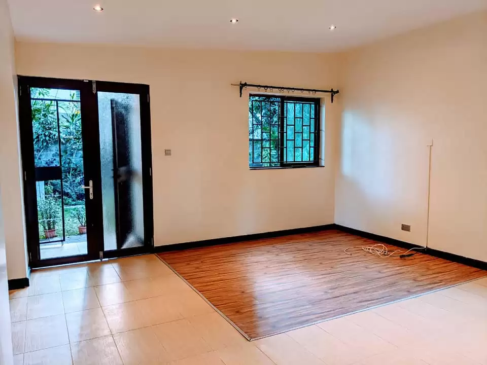 2 bedroom guestwing house for rent in Westlands Image