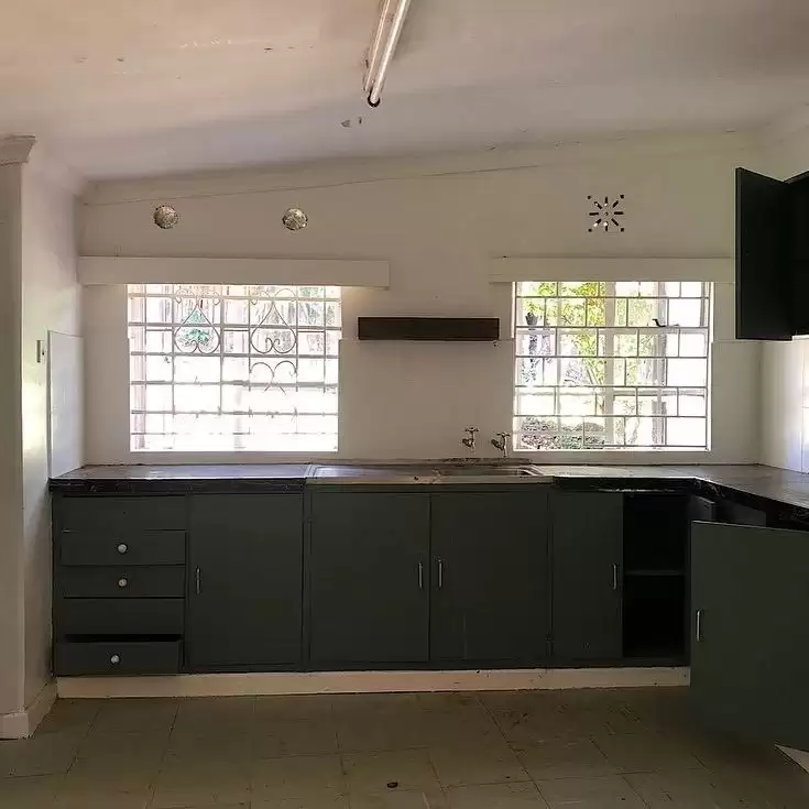 3 bedroom bungalow for rent in Karen Image