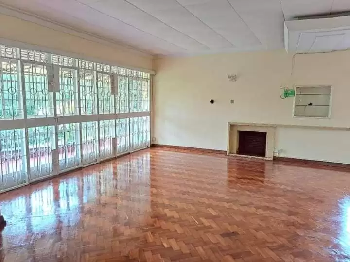 3 bedroom bungalow for rent in Westlands peponi road Image