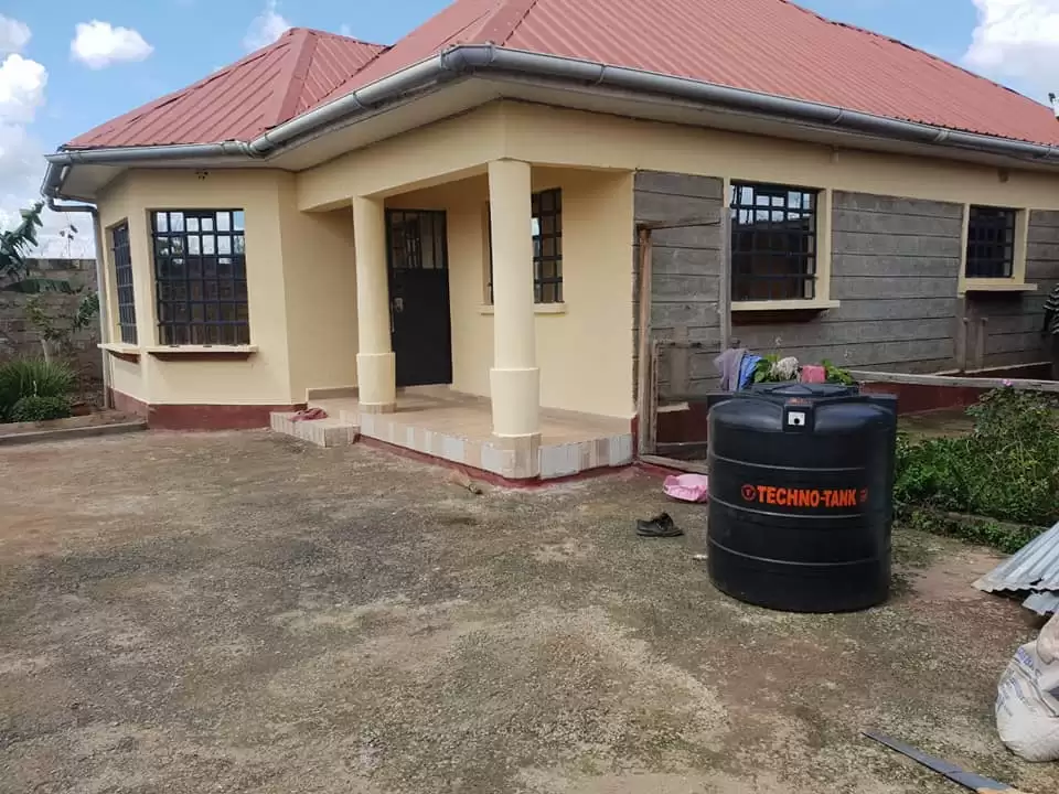 3 bedroom bungalow for sale along Kenyatta road Image