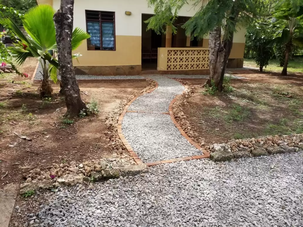 4 bedroom beach house for sale in Shanzu Mombasa Image