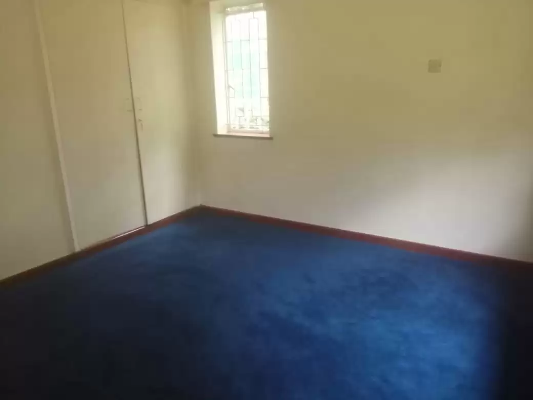 4 bedroom commercial bungalow for rent in Kilimani Image