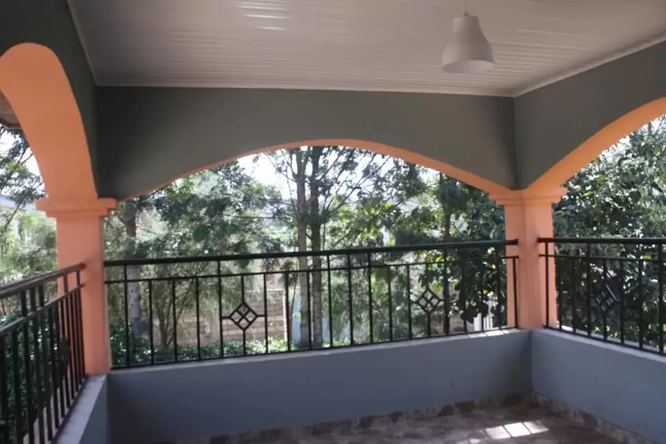 4 bedroom mansion along Kiambu road for rent Image