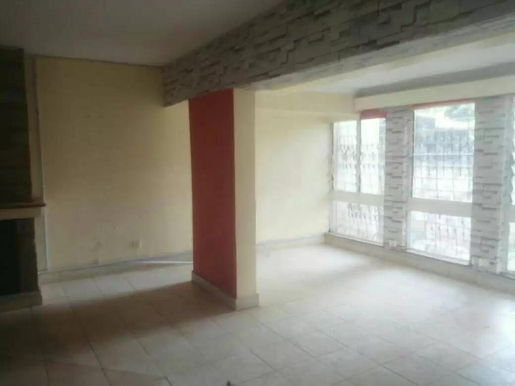 4 bedroom standalone house for rent in Kilimani Ngong rd Image