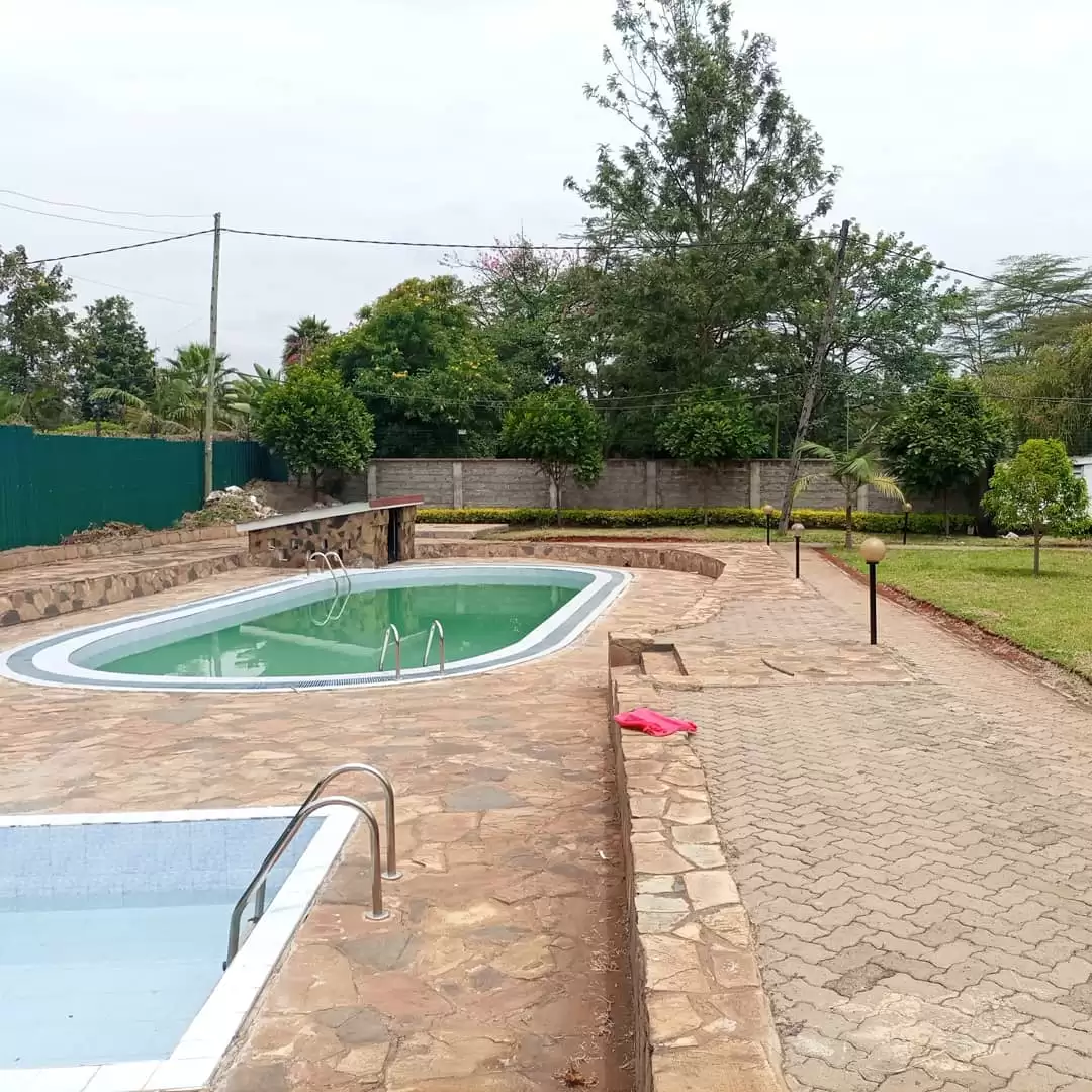 5 bedroom house for rent in Nyari Image