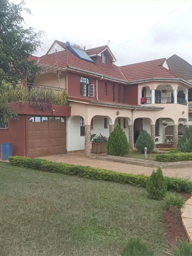 5 bedroom house for sale along Kenyatta road Image