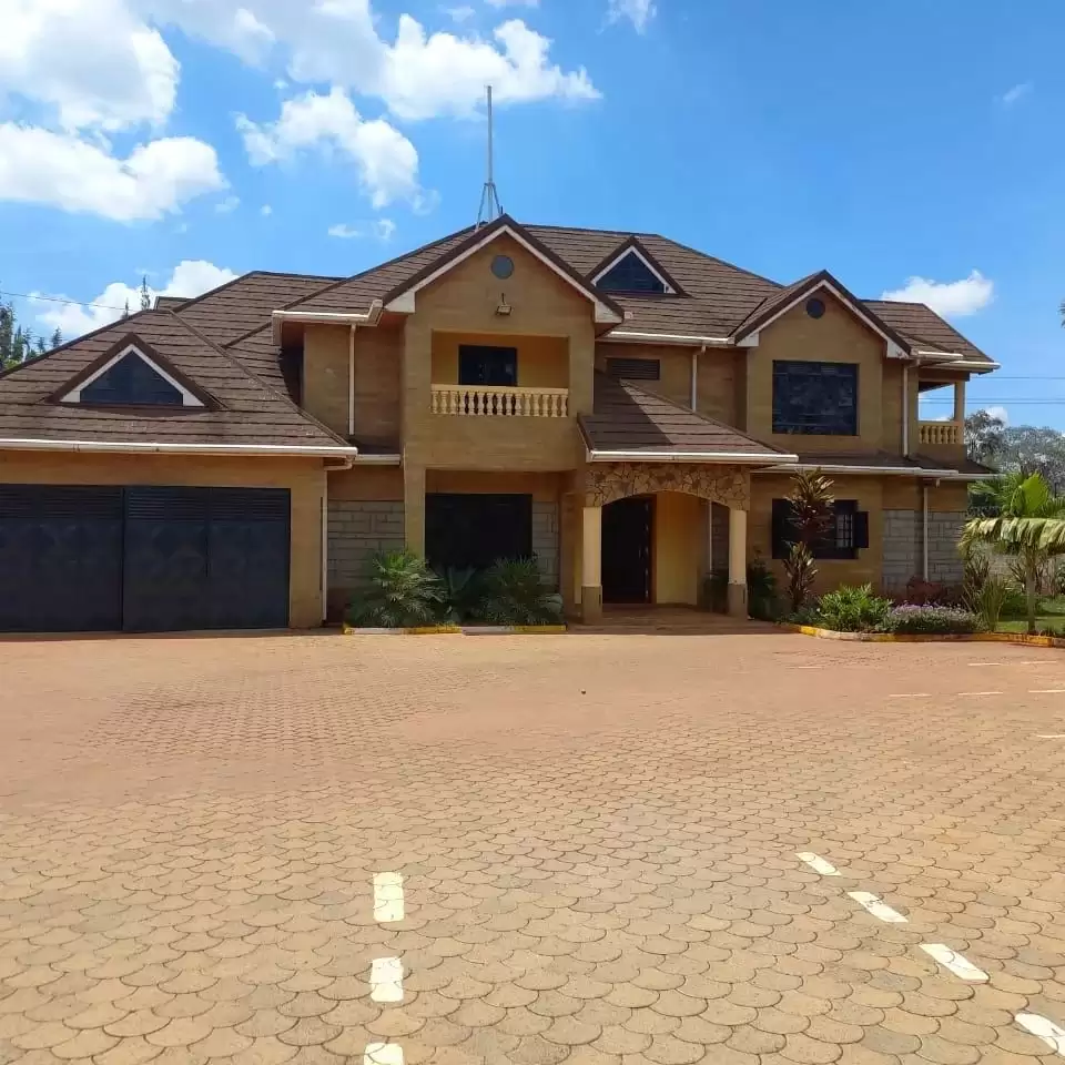 5 bedroom house for sale in Garden estate Image