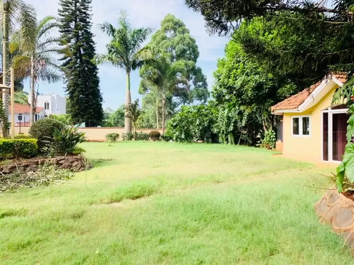 5 bedroom house for sale in Runda Mimosa Image