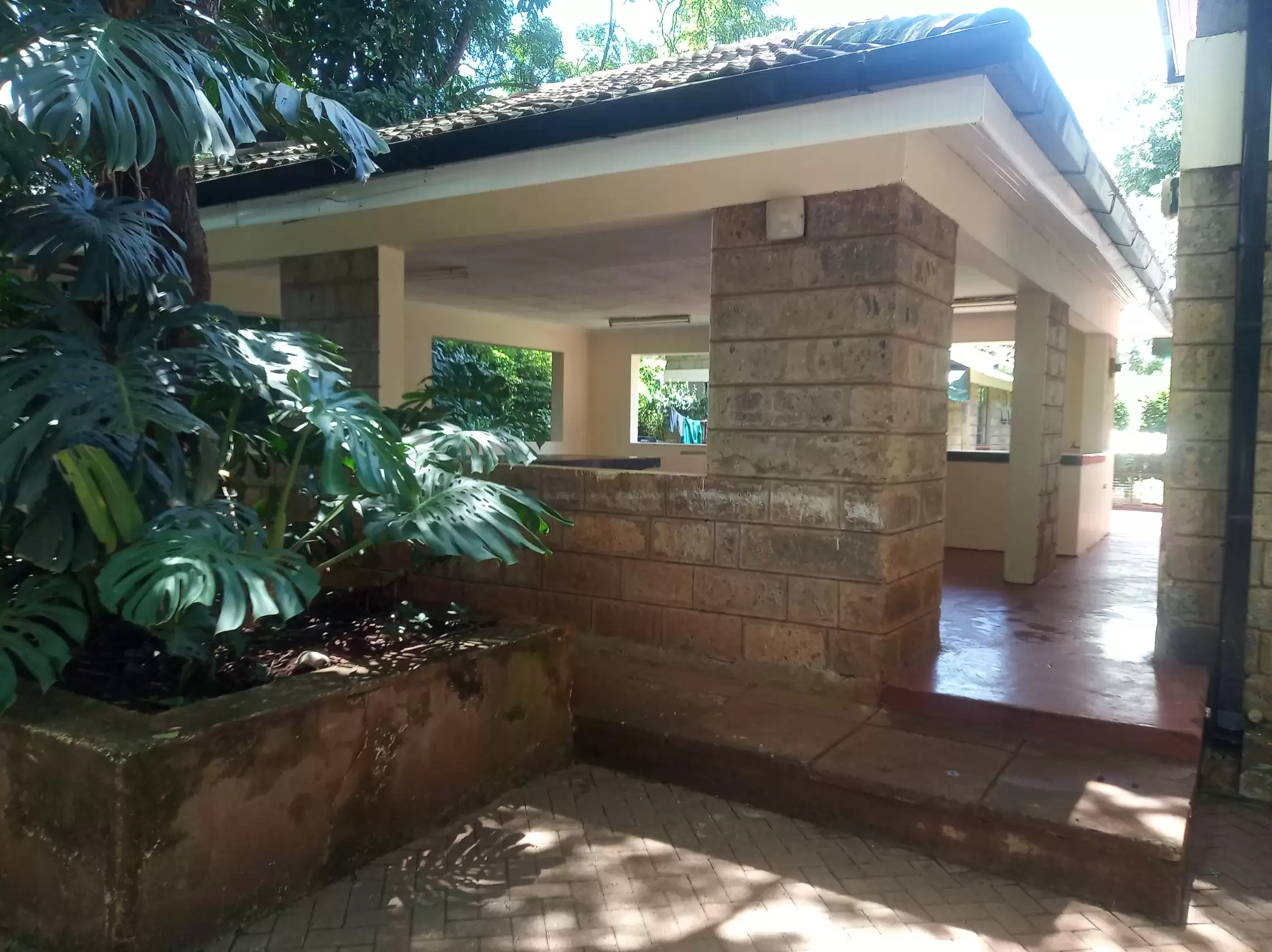 5 bedroom mansion for rent in Kitisuru Image