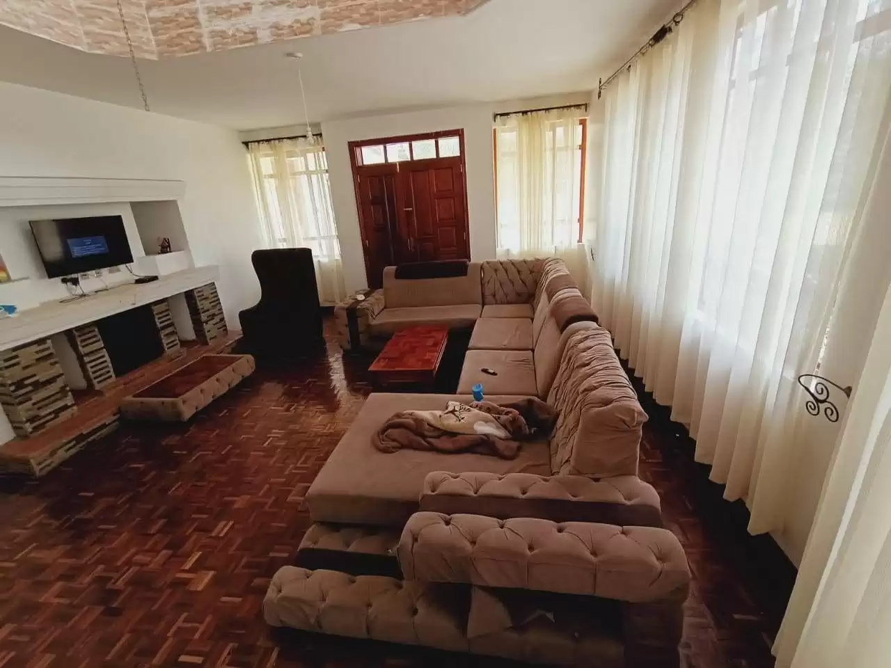 7 bedroom house for sale in Karen Nairobi Image