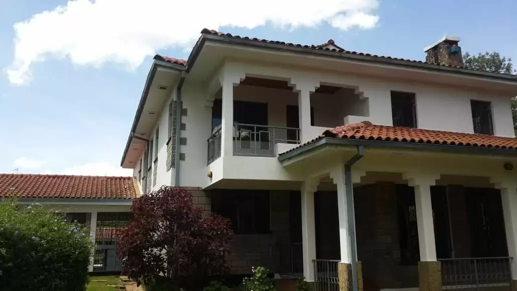 7 bedroom mansion for sale in Nyari West Image