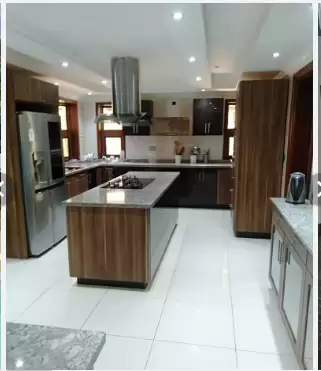 8 bedroom house for sale in Karen Image