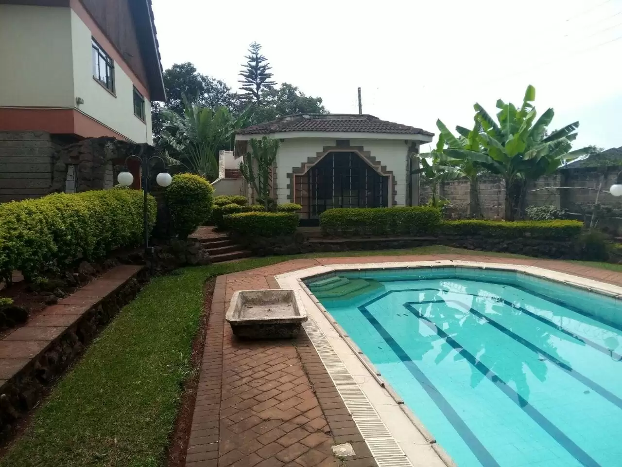 8 bedroom house for sale in Spring Valley Westlands in Spring Valley