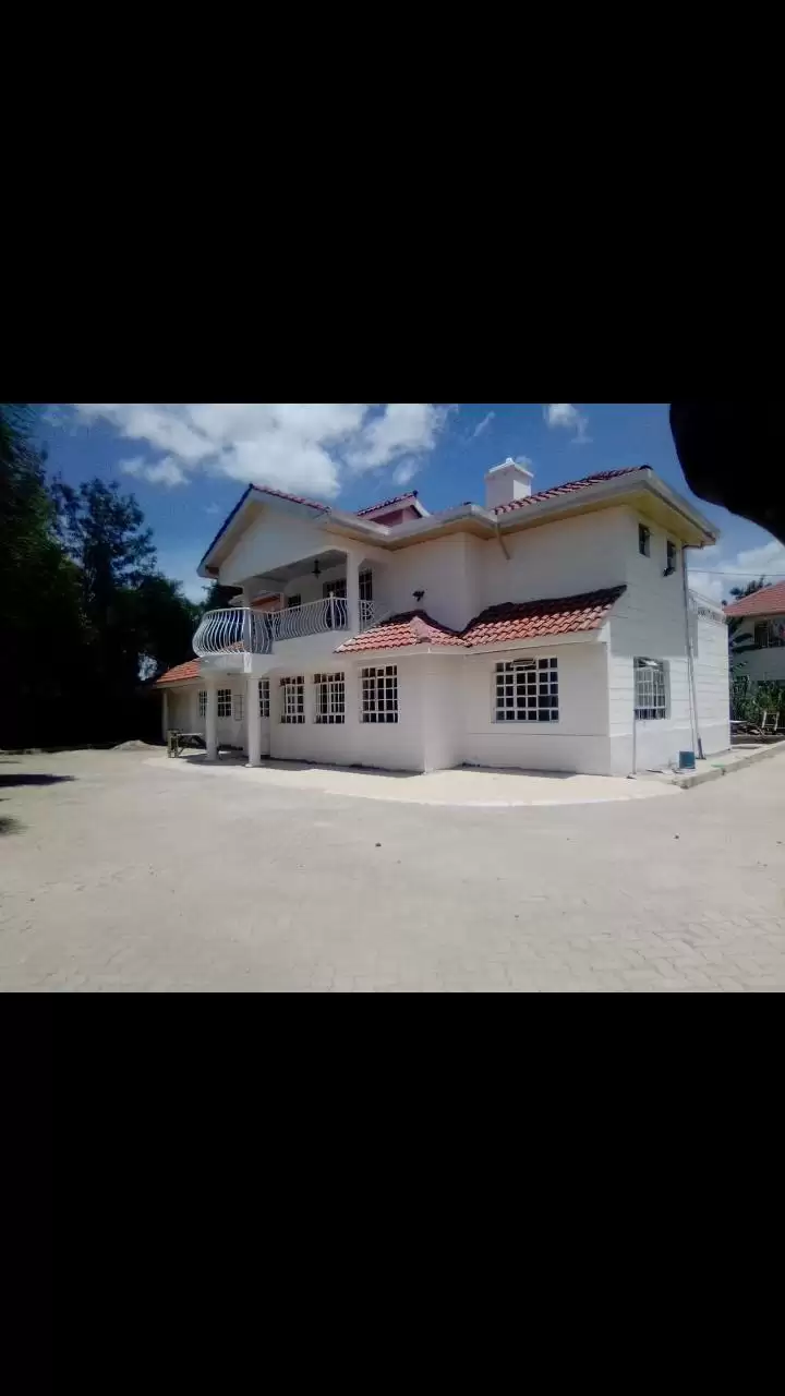 Four bedroom mansion to let in Syokimau Image