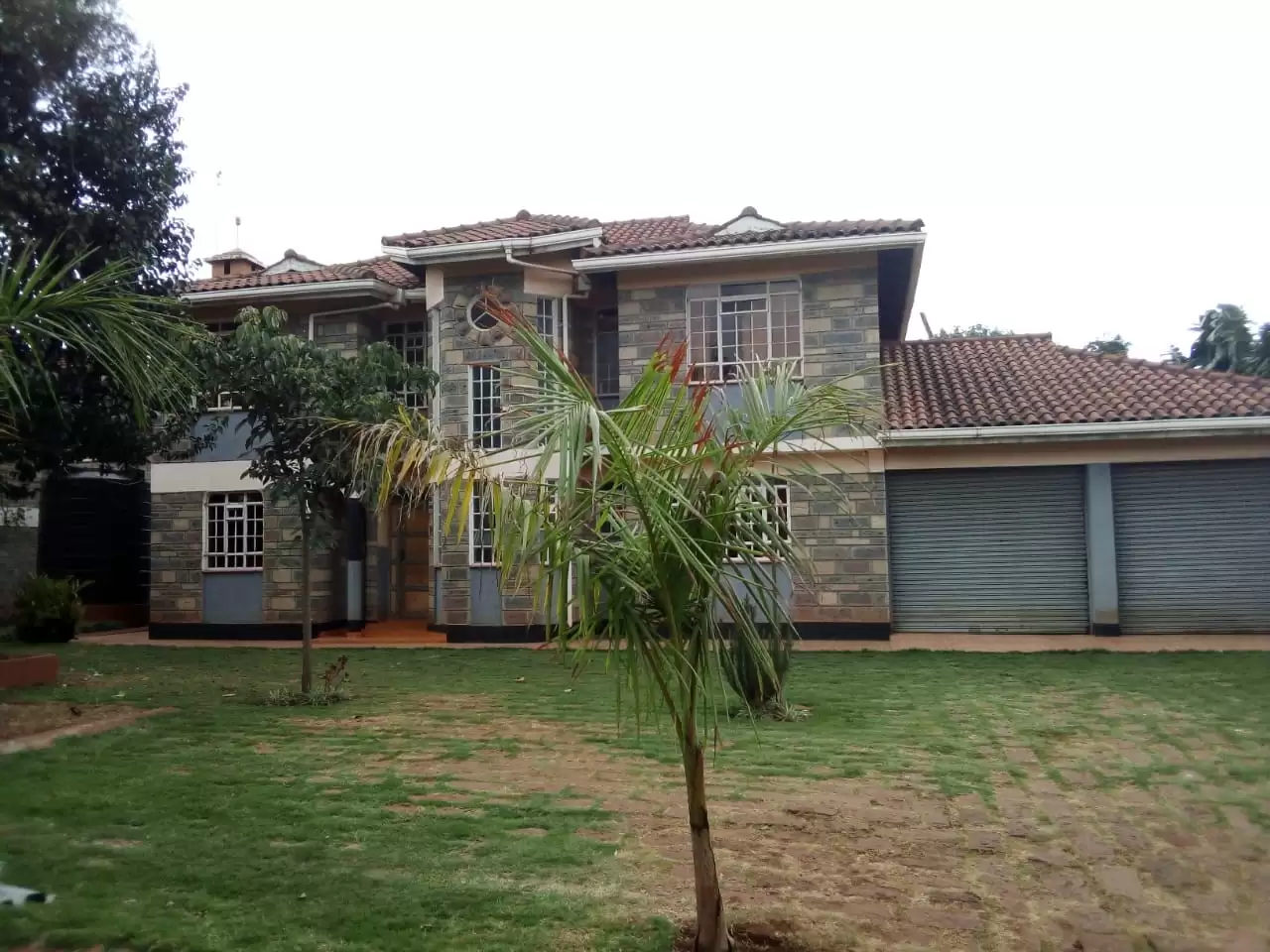 Karen Bomas House for rent Image