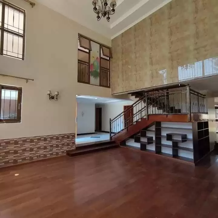 Lavington 5 bedroom townhouse with servant quatre for rent Image