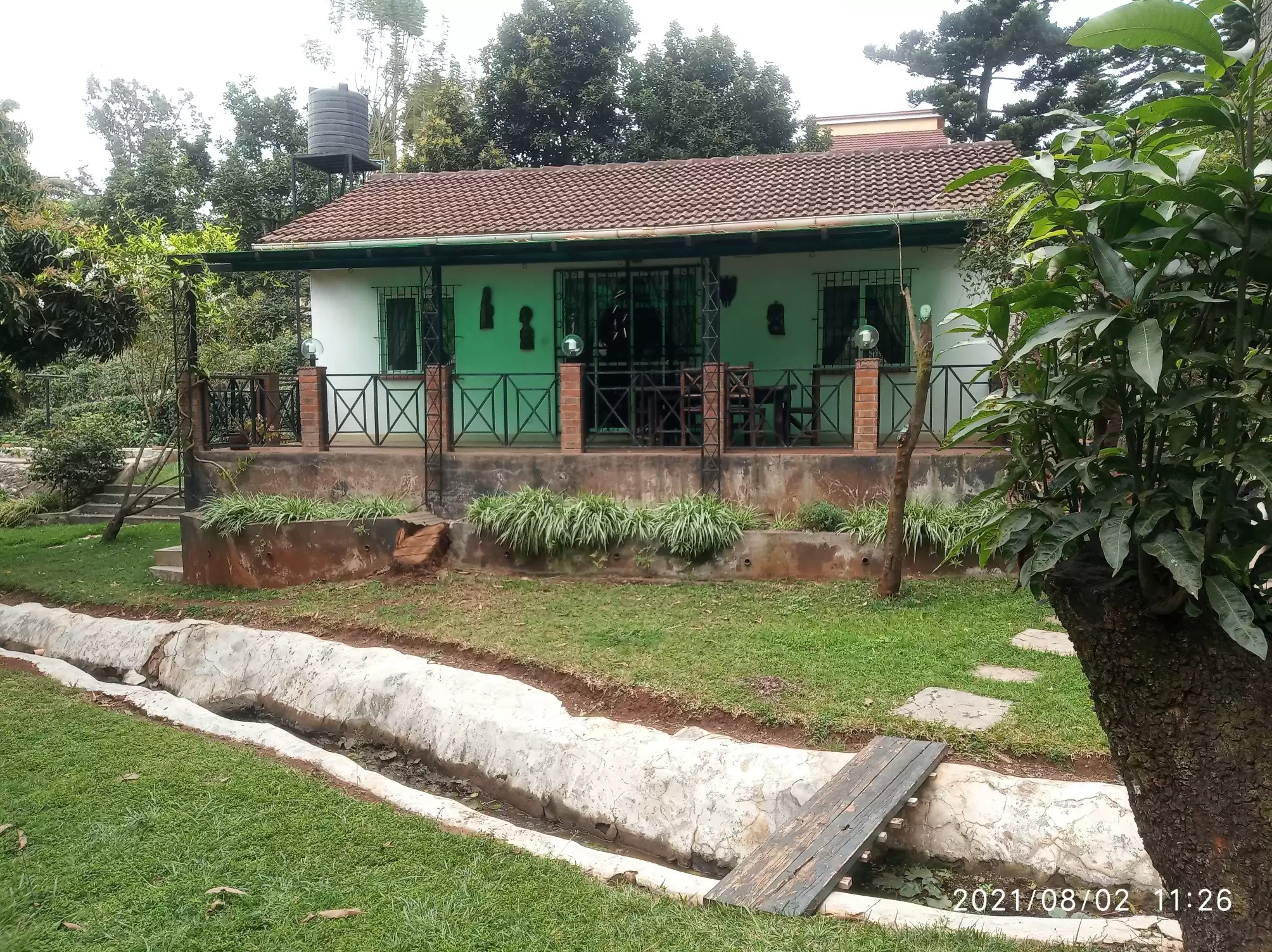 Runda 2 bedroom house in guestwing for rent Image