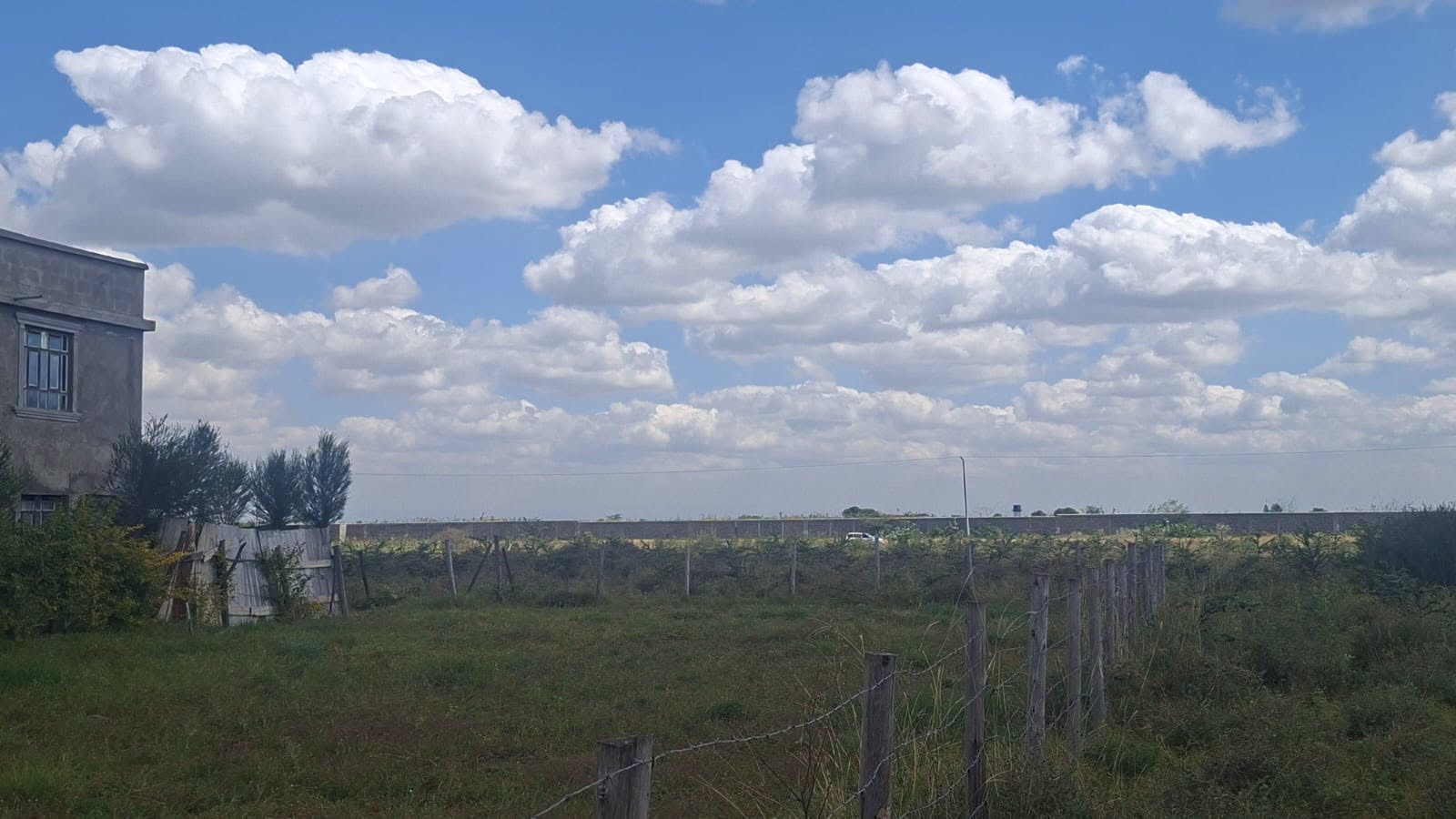 p𝐫𝐢𝐦𝐞 q𝐮𝐚𝐫𝐭𝐞𝐫 a𝐜𝐫𝐞 p𝐥𝐨𝐭 for sale in Ruai Image