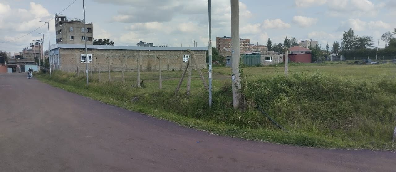 PRIME 1 ACRE LAND FOR SALE IN UTAWALA Image