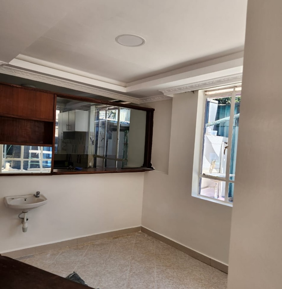 Prime 2 Bedroom Plus Dsq Bungalow For Sale in Karen Windy Ridge Image